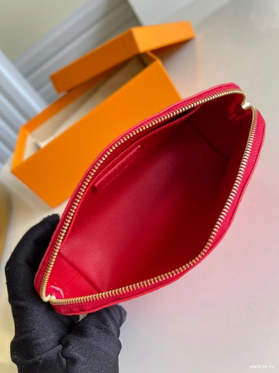 WIS VUITTON POUCH COSMETIC LOUIS 0901